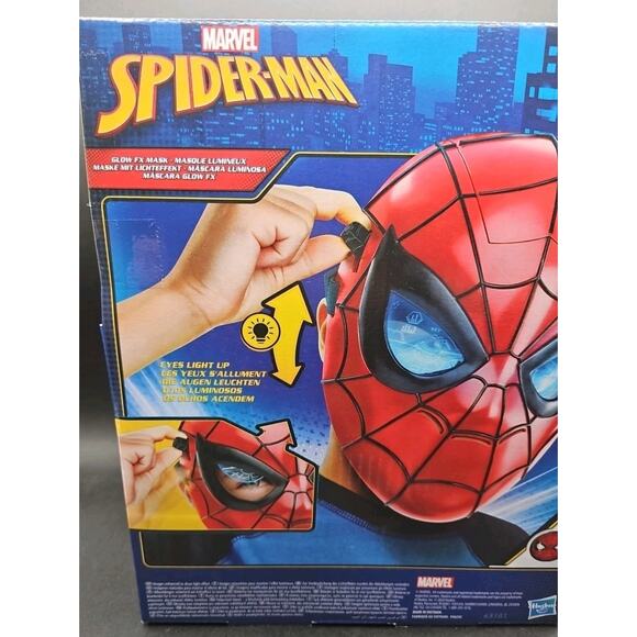 Marvel Spider-Man Mask Light Up Eyes Role Play Costume Toy for Kids - Picture 4 of 4